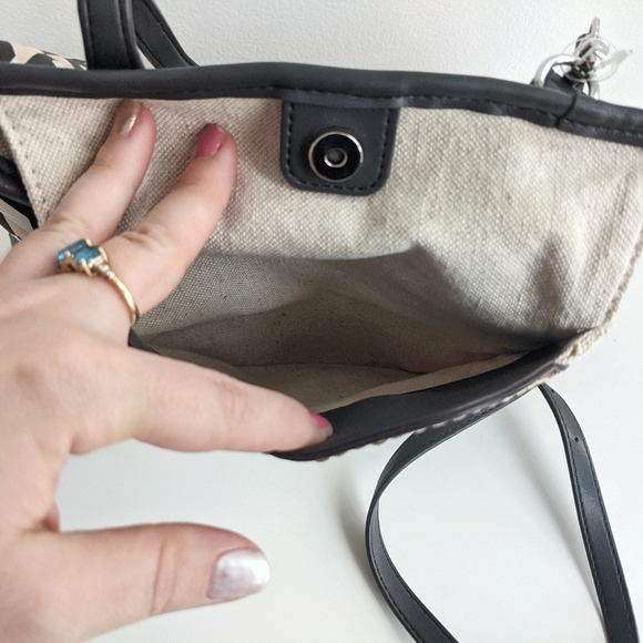 Sam Edelman Isalyn signature shoulder bag - Picture 8 of 10